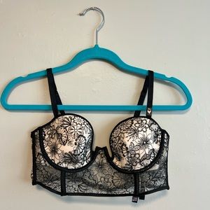 Victoria’s Secret Balconet Bra 36C